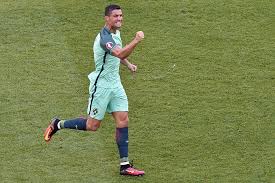 Live streaming hungaria vs portugal di pertandingan euro 2020 kali ini dapat mengunjungi beberapa situs resmi pemegang hak siar euro 2020. Uefa Euro 2020 On Twitter The Moment Ronaldo Headed Home Portugal S Third Equaliser Of The Game Now He S On A Hat Trick Hunpor Euro2016