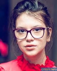 Последние твиты от cleopatra stratan (@cleopatra_strat). ToatÄƒ Lumea O È™tie Pe Cleopatra Stratan Dar Nimeni Nu I A VÄƒzut Mama Motivul Pentru Care Rodica Stratan Nu Apare NiciodatÄƒ In Public Adpres Media Adpres Ro