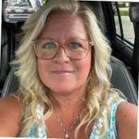 600+ "Weesner" profiles