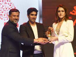Some of the fans love to know about the physical status of their favorite celebrities. Toisa 2019 Winner Manika Batra Feels Motivated Times Of India Videostweets By Timeslitfestdeltweets By Timeslitfestkol