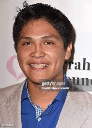 121 Johnny Wallis Photos & High Res Pictures