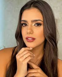 Diane Borges (@dianeborgess) • Instagram photos and videos