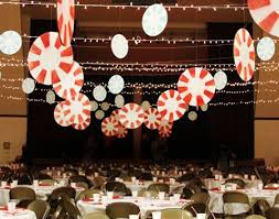 Selecting and decorating the christmas tree. Pin On Xmas
