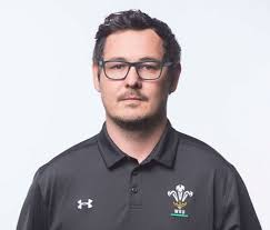 I'd like to offer, as a Dragon, my application and congratulations to Ben  Hunt, definitely a Dragon in spirit, best in club for sometime. Cheers, Ben  👍