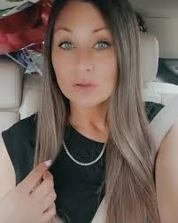 Regina Sutton's Instagram, Twitter & Facebook