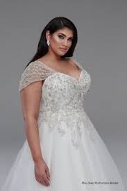 Plus Size Wedding Dresses Melbourne Leah S Designs Bridal Shop Con Imagenes Vestidos De Novia Gorditas Vestidos De Boda Vestidos De Novia De Talla Grande