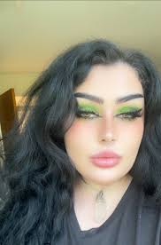 Amber Stoller (@fairytears) • Threads, Say more