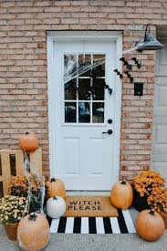 100 Diy Halloween Decoration Ideas To Help You Have Fun Without Spending Much Hike N Dip Modern Halloween Decor Halloween Diy Door Fall Halloween Decor