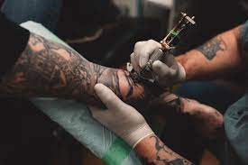 How Much Does A Tattoo Artist Make Annually?