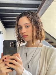 Jun 05, 2021 · há dois anos, a vida de daniela melchior deu uma volta de 180 graus com o convite para integrar a sequela de o esquadrão suicida. Daniela Melchior Explore Tumblr Posts And Blogs Tumgir