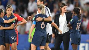 Check spelling or type a new query. Coupe Du Monde Feminine De Football Meme Si Le Bateau A Tangue Corinne Diacre Reste A La Barre