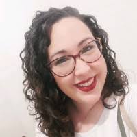 Estela Olmo's Instagram, Twitter & Facebook