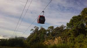 Bukit bendera atau juga dikenali sebagai flag hill atau penang hill di penang merupakan salah satu destinasi percutian yang popular dalam kalangan. File Awana Skyway Gondola Lift Jpg Wikipedia