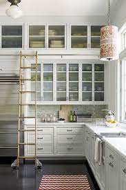 Clever Kitchen Storage Ideas No Matter What Size You Re Working With Kuche Renovieren Kuchen Renovieren Ideen Kleine Kuche