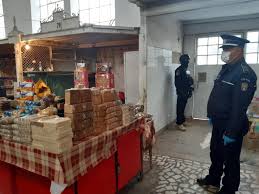 Check spelling or type a new query. Peste DouÄ Tone De Produse Alimentare Confiscate