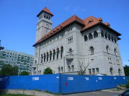 El sector secundario comprende aquellas actividades artesanales e industriales que utilizan los recursos obtenidos por el sector primario para. PrimÄria Sectorului 1 Revine In Sediul Din Banu Manta