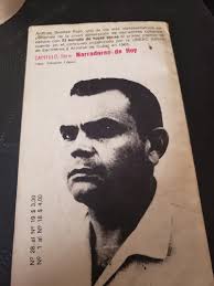 Libro El.escudo De.ñas Hojas Secas Antonio Benito Rojo Nar