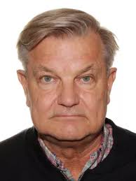 Diversify or Perish! Structural transformation of agricultural systems