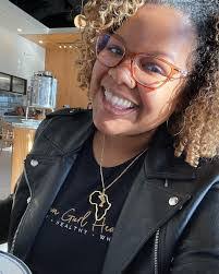 Sheena Jacobs's Instagram, Twitter & Facebook