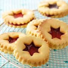 Sables Fourres A La Lavande Recette Avec Images Recette Petit Sable Recette Sables De Noel