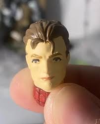 Repainted bootleg MAFEX Peter Parker head