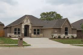 Pin On Stone And Brick Exteriors