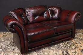 Maybe you would like to learn more about one of these? Chesterfield Dreisitzer Sofa Aus Burgunderfarbenem Leder Aus England Antiquita Ten Auf Anticoantico