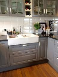 Sonntagmorgen Interior Einrihctung Ideen Landhausstil Landhaus Sonntagmorgen Interior Einrihctun Bauernhaus Kuchen Dekor Kuchendekoration Haus Kuchen