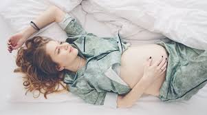 Rêver d'être enceinte en islam, annonce toujours une excellente nouvelle, mais voir les autres interprétations. Rever De Grossesse Ca Veut Dire Quoi La Loge Beaute