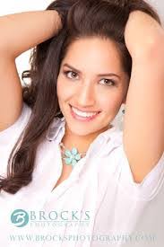 Sasha Townsend's Instagram, Twitter & Facebook