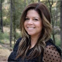 Linsie Snyder Email & Phone Number