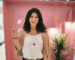E` stata un volto televisivo molto. Cum AratÄƒ Monica BarlÄƒdeanu FÄƒrÄƒ Strop De Machiaj La 40 De Ani SÄƒ Nu UitÄƒm De Unde PlecÄƒm