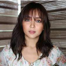 Talking about hairstyle trends, hair cutting style and haircut keeps on changing every year and introduces a new rage for you to go. Kathryn Bernardo Kathryn Bernardo Hairstyle Hairstyle Oval Face Haircuts