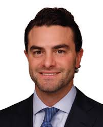 A team dedicated to advising business owners and entrepreneurs