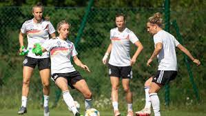 Weitere ideen zu deutsche frauen nationalmannschaft, nationalmannschaft, deutsch frauen. Fussball Wm 2019 In Frankreich Deutsche Frauen Nationalmannschaft Startet Titelmission