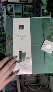 The Best Christmas Gift Ideas: Ritual of Jing