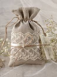 Lavanta Keseleri Yapmak Isteyenler Icin Bugun Cok Guzel Modeller Hazirladim Fikir Edinmek Amaciyla H Lavendelsackchen Basteln Mit Jute Geschenkbeutel Hochzeit