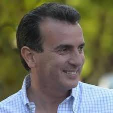 Americo Gil (@americomza)