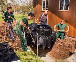 Für den einbau im begehbaren bereich geeignet mit verlängertem domschacht 25 materialgarantie 2458x1710x2280mm 195 kg gewicht wähle jetzt die passende ausstattung dazu. Regenwassertank Einbauen Darauf Mussen Sie Achten Mein Schoner Garten