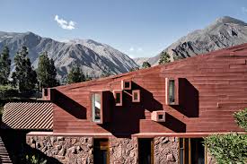 He also has expertise in epidemiology and is happy. Huayoccari House The Plan