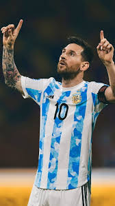 Messi setting up guido rodríguez for the only goal of the game after 13 minutes of the clash. Messi Argentina 2021 Messi 2021 Messi New 2021 Messi 2021 Messi Argentina Hd Mobile Wallpaper Peakpx