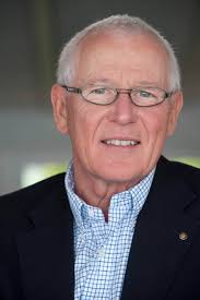 Johnny Schultz ›› Foredragsholder ⇢ Book et foredrag her