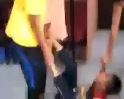 Empat remaja dituduh bunuh, dua suspek menangis ketakutan. Siapa Mangsa Buli Ini Anda Ada Maklumat Tentang Dakwaan Kes Buli Ini Menyelamatkan Malaysia