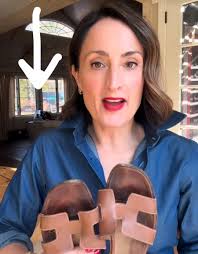 Lecturing YOU about fast fashion whilst receiving a delivery of it. :  r/CTInfluencerSnark