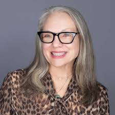 Lori Raphael (@loriraphael530) • Instagram photos and videos