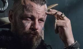 Some Vikings/Valhalla trivia for you guys. Harald Sigurdsson in Valhalla is  the great grandson of Harald Finehsir from Vikings. I just found out from  the costume department that Harald Finehair wore our