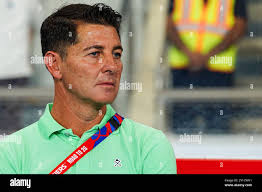 Oman coach hi-res stock photography and images