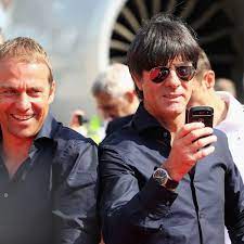 Der bundestrainer hat warme worte für seinen nachfolger. Joachim Low Backs Hansi Flick To Succeed As Bayern Munich Manager Bavarian Football Works