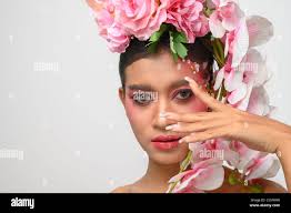 White flowers pink eye hi-res stock photography and images