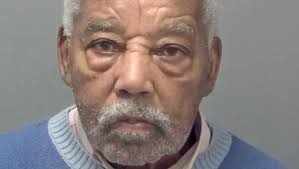 Inglaterra resuelve feminicidio de 1967 🔴 Dan cadena perpetua a hombre de  92 años que abusó y mató a una mujer https://mile.io/44bbbgD